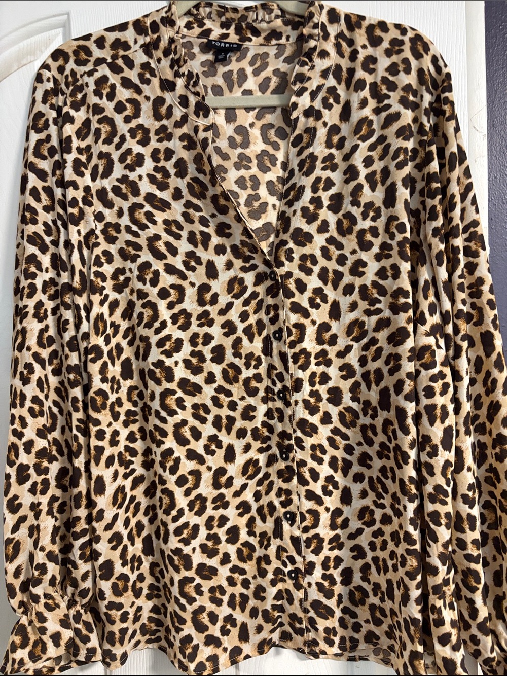 torrid Leopard Print Button-Front Blouse in Tan and Black